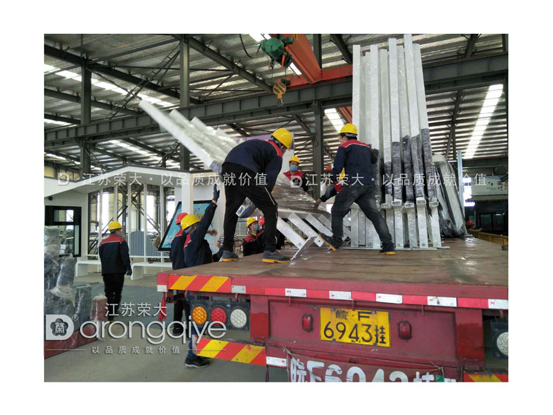 公交候車(chē)亭