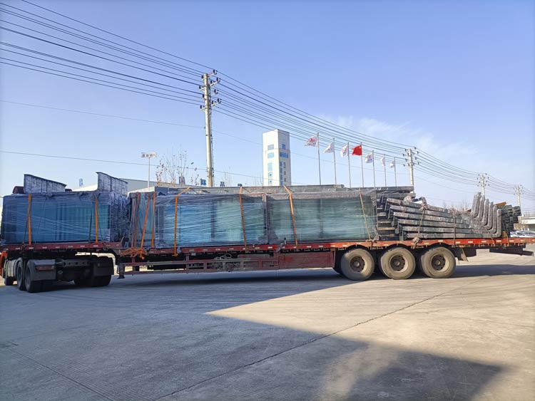 河南鄭州公交候車(chē)亭發(fā)貨第四批