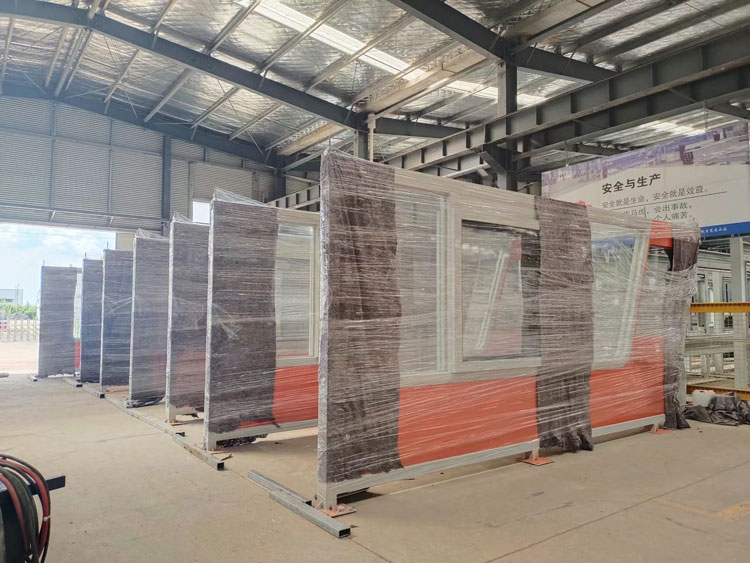 榮大供應(yīng)浙江智慧公交站臺候車亭案例