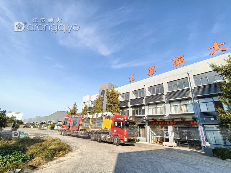 山東創(chuàng)意公交站臺(tái)發(fā)貨